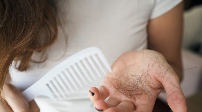 Why Do Teenagers Experience Hair Fall Issues?